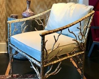 Casamidy
Hiver Plata lounge chair
Silver leaf iron & Rogers & Goffigan Somerset Rain
D 25”
W 25”
H 33”
SOLD
