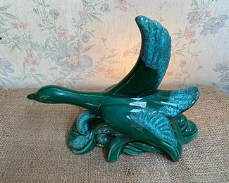 California ceramic figural bird table lamp