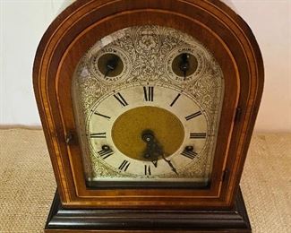 Anerican Clock Co. chime mantel clock in inlay wood case