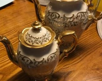 Beautiful set of Meissen china.