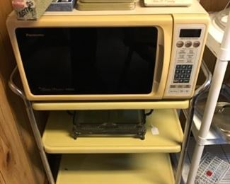 Rolling cart and microwave
