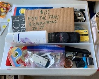 Miscellaneous tray of goods. $150 plus worth of items.
Only $10!