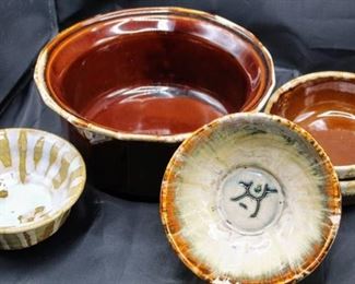 (5) Pieces Glazed Pottery Including McCoy 7076 Casserole Dish, (2) Brown Drip Bowls
