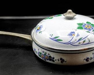 Vintage Enameled Cast Iron 10" Deep Dish Pan