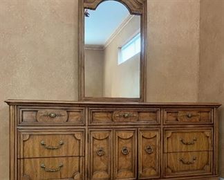 Vintage Thomasville Bedroom Suite: Dresser w Mirror, Armoire, Nightstand and Headboard