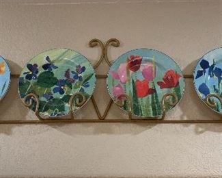 Decorative Plates w Display Rack