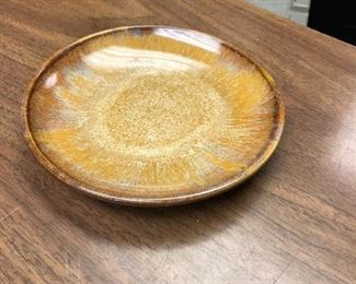 https://www.ebay.com/itm/124528553103	WRY5012G 6" Shearwater Pottery Glazed Plate Local Pickup Unsigned		 Buy-it-Now 	 $49.99 

