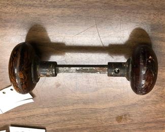 https://www.ebay.com/itm/114658338291 LAR9036 Brown Marble Antique Door Knobs Local Pickup Buy-it-Now $19.99