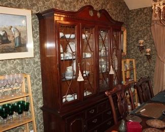 Thomasville China cabinet