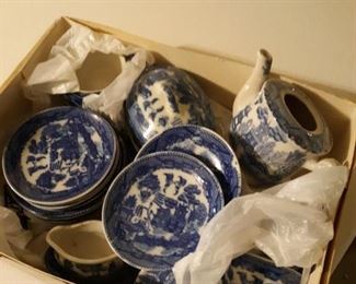 Occupied Japan Child's Tea Set