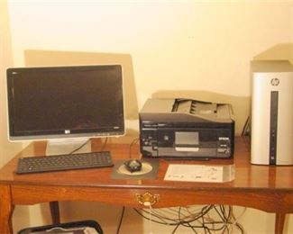 11. approx. 3 year old HP Computer, Monitor, Keyboard, Epson Scanner Printer Fax