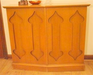 17. MCM Mid Century Modern  Wood 2 Door Floor Cabinet