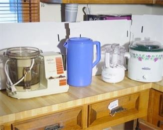 80. Food Processors, Crock Pot, 2 Punch Bowl Sets, Plastic Storage Containers