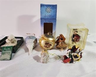 Lot of 7 Holiday Collectible Ornaments Department 56 .Snowbabies.