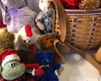 Clearance Lot 1: 16 stuffed animals & a Singing Santa plus a wonderful Longaberger basket, bundle price is $100!