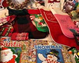 Clearance lot 2, all Christmas/Holiday items shown for $100!