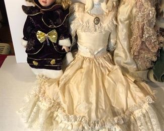 Clearance Lot 3, 5 Dolls