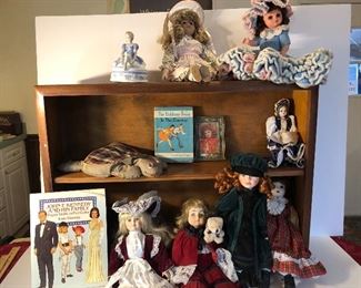 Clearance lot #7: Dolls, books, figurine, you get all items shown for $100.
Shelf not included