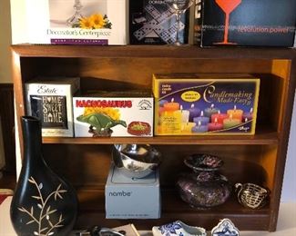 Home Goods/Decor Clearance Lot #9, all items for $100 (shelf not included)