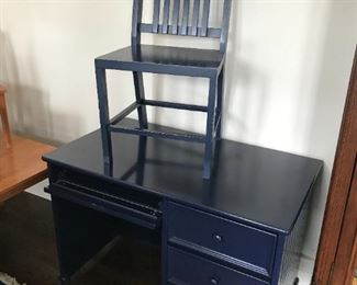 MAINE COTTAGE FURNITURE MATCHING DESK AND CHAIR