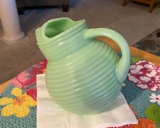 Manahttan Jadiete Pitcher RARE Hard to find, MINT from grandmother.