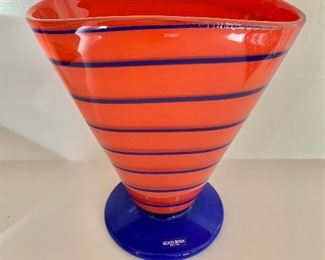 $70 - Kosta Boda Anna Ehrner "Spiral" vase ; red - 7.5" W x 8" H - Original box included!