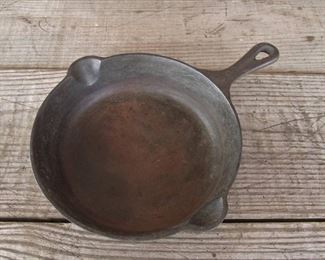 Old Cast Iron Heavy Skillet