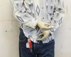 1046	BOY MANNEQUIN CLOTHED IN VINTAGE LEVI STRAUSS & COMPANY SELVEDGE JEANS. MANNEQUIN IS APP. 57 IN TALL & IS ALSO WEARING A BUGLE BOY SHIRT, A SADDLE TIE CLIP & AN *ALWAYS ON TOP* WESTERN RANMAN COWBOY HAT. MANNEQUIN MAY SUFFER LOSSES 
