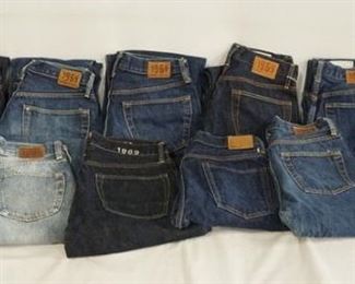 1071	LOT OF 12 PAIRS OF GAP 1969 SELVEDGE JEANS SIZES ARE; 30 X 31, 30 X30, 30 X 34, 34 X 34, 33 X 30, 31 X 32, 34 X 30, THREE PAIRS ARE SIZE 31 X 34 & TWO PAIRS ARE SIZE 30 X 32. VARYING DEGREES OF WEAR 
