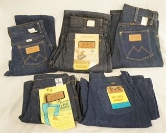 1096	LOT OF FIVE PAIRS OF VINTAGE MAVERICK JEANS NEW W/ TAGS. SIZES ARE; YOUTH- 8, 18, TWO ARE SIZE 12 & ONE PAIR IS SIZE 28 X 32
