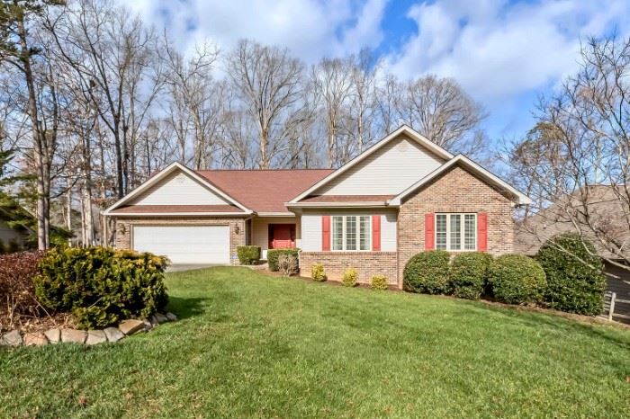 Two level house, very clean