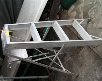 aluminum ladder