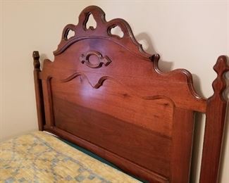 Solid Wood Head Board to Full Size Bed