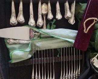 Just added to sale Gorham Chantilly sterling silver flatware plus serving pieces service for 12 plus extras this is not being sold for scrap price is firm 3200.00 there will be no discounts on this must ask to see, 14 karat gold one and a half to two carat diamond tennis bracelet this is not being sold for scrap price is firm and will not be discounted must ask to see 850.00