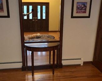 Hurtado Occasional Collection -Foyer Mirror approx: (w 44"x d 4" x h 82") and
Foyer Table approx.(w 33" x d 14" x h 28") 