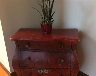 Red Bombe Accent Chest 