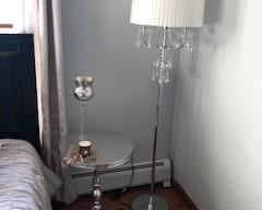 Crystal lamp , end table