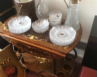 Gotham crystal plates