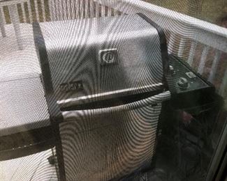 Outdoor grill