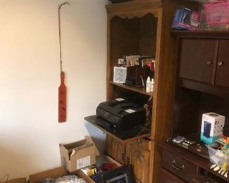 Office supplies snd desks furniture