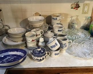 Pfaltzgraff Dishes Yorktowne and Snow Village