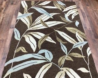 7.5’x5’ Rug