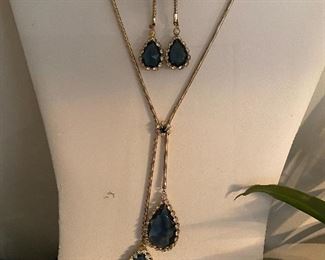 Gilded Blue Sapphire Glass Paste Lariat Necklace + Earrings