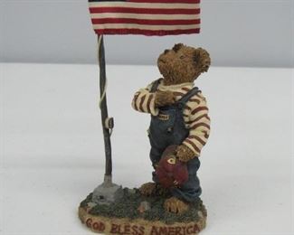 2001 Boyd's Bears God Bless America