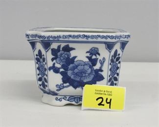 Blue & white planter