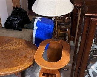 Magazine rack/lamp