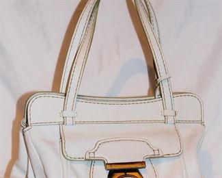 Lot 20 Tod's White Leather Double Handled Shopper Bag