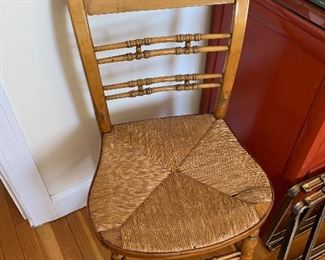Wooden side chair in very nice shape