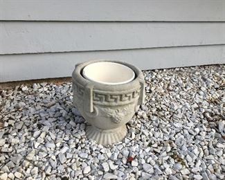 Pair of Urn planters 