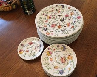 Royale Limoges-Adrianna
Several pieces